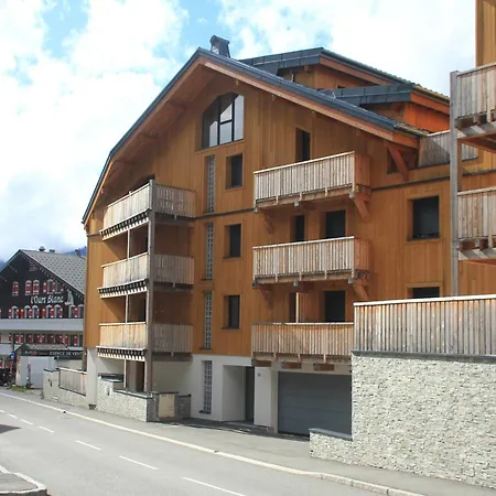 In With Mountain Views Apartamento Châtel